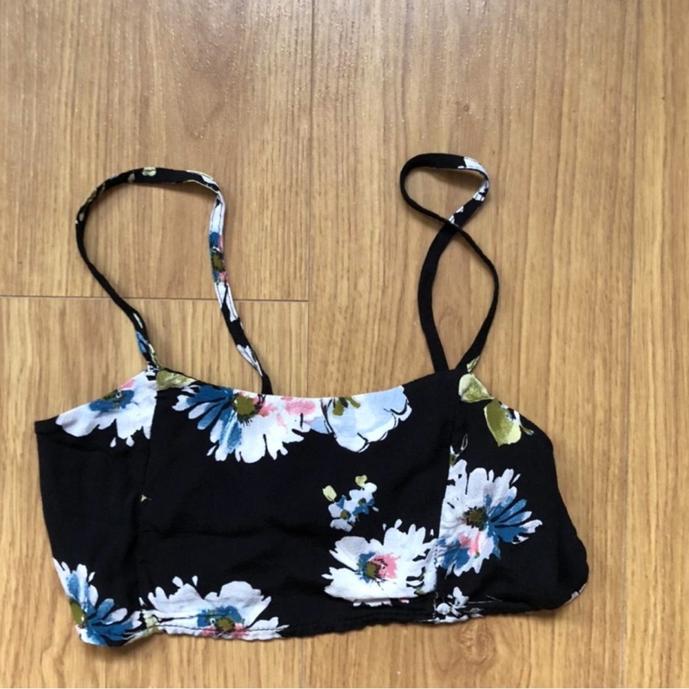 Brandy Melville Floral Black Crop Top